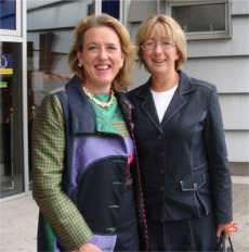 Senator Cecilia Keaveney pictured with Social and Family Affairs Minister Mary Hanafin at the launch in Letterkenny of the Donegal MABS EuroWatchers programme.